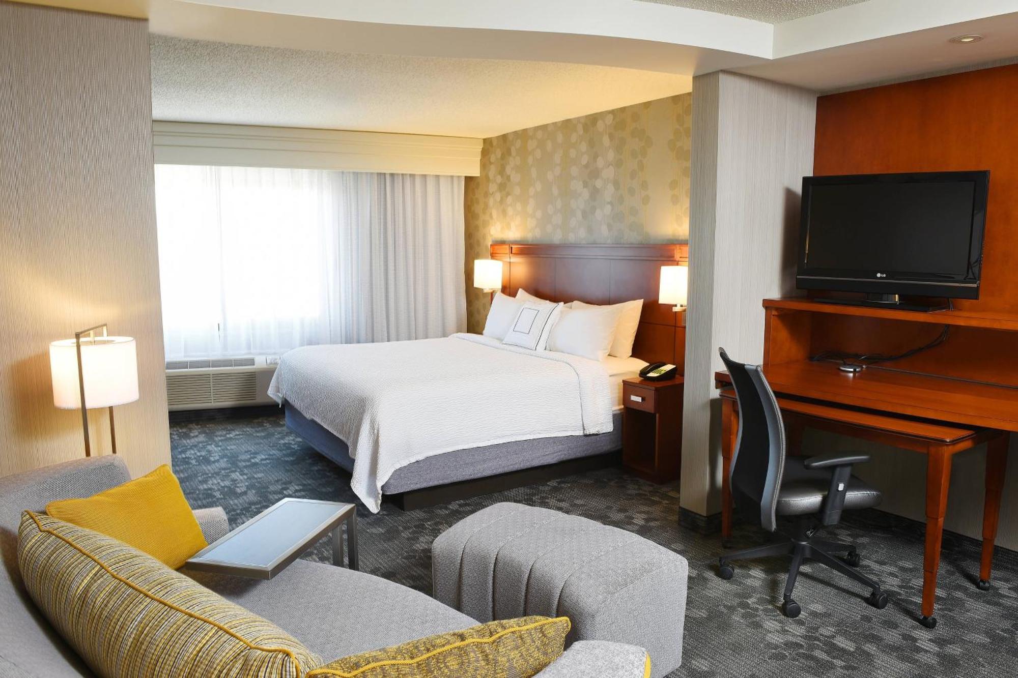 Courtyard By Marriott Sioux Falls Exteriör bild